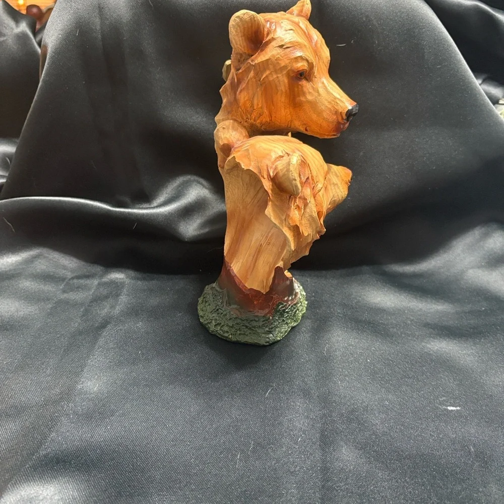 Bear Duo Sculpture in Brown and Tan Resin - Picture 4 of 6